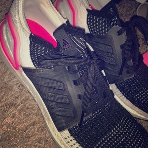 Brand new Adidas women’s ultraboost size 9